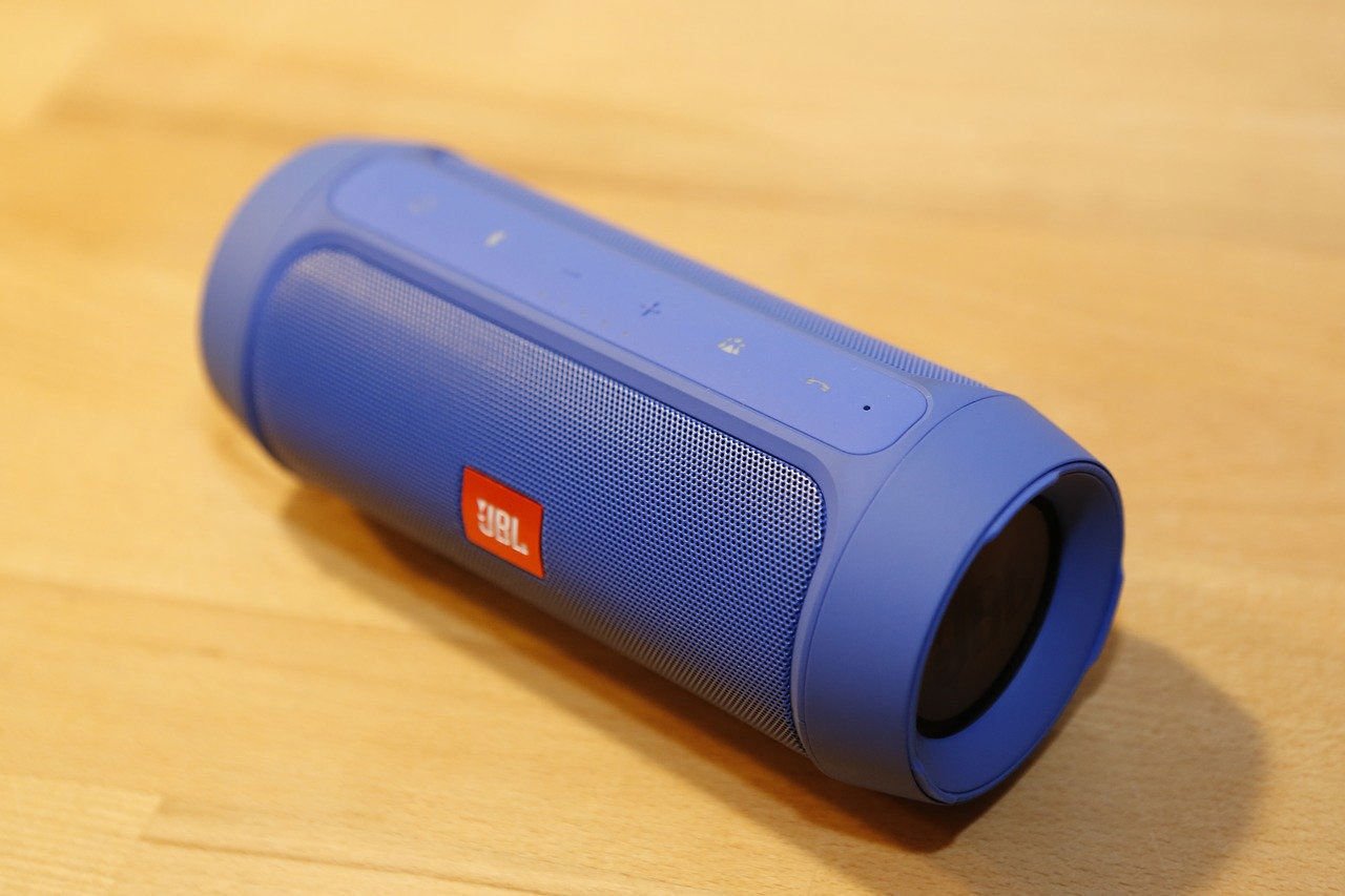 6 Best Portable Bluetooth Speaker Reviews | Get Solved